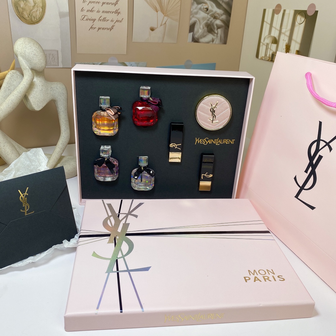 100. Set de 7 piezas YSL Paris para diosas 🔜 calidad 1:1❗️Set de 7 miniaturas YSL Paris, todas son muestras pequeñas, …