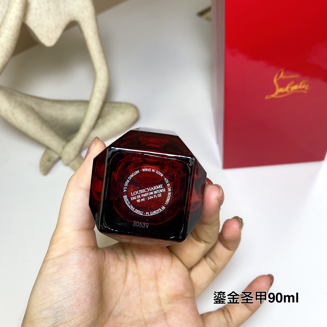 Christian Louboutin Loubicharme 90ml - Golden Beetle Unisex Fragrance 3 i1706891725 4349 1