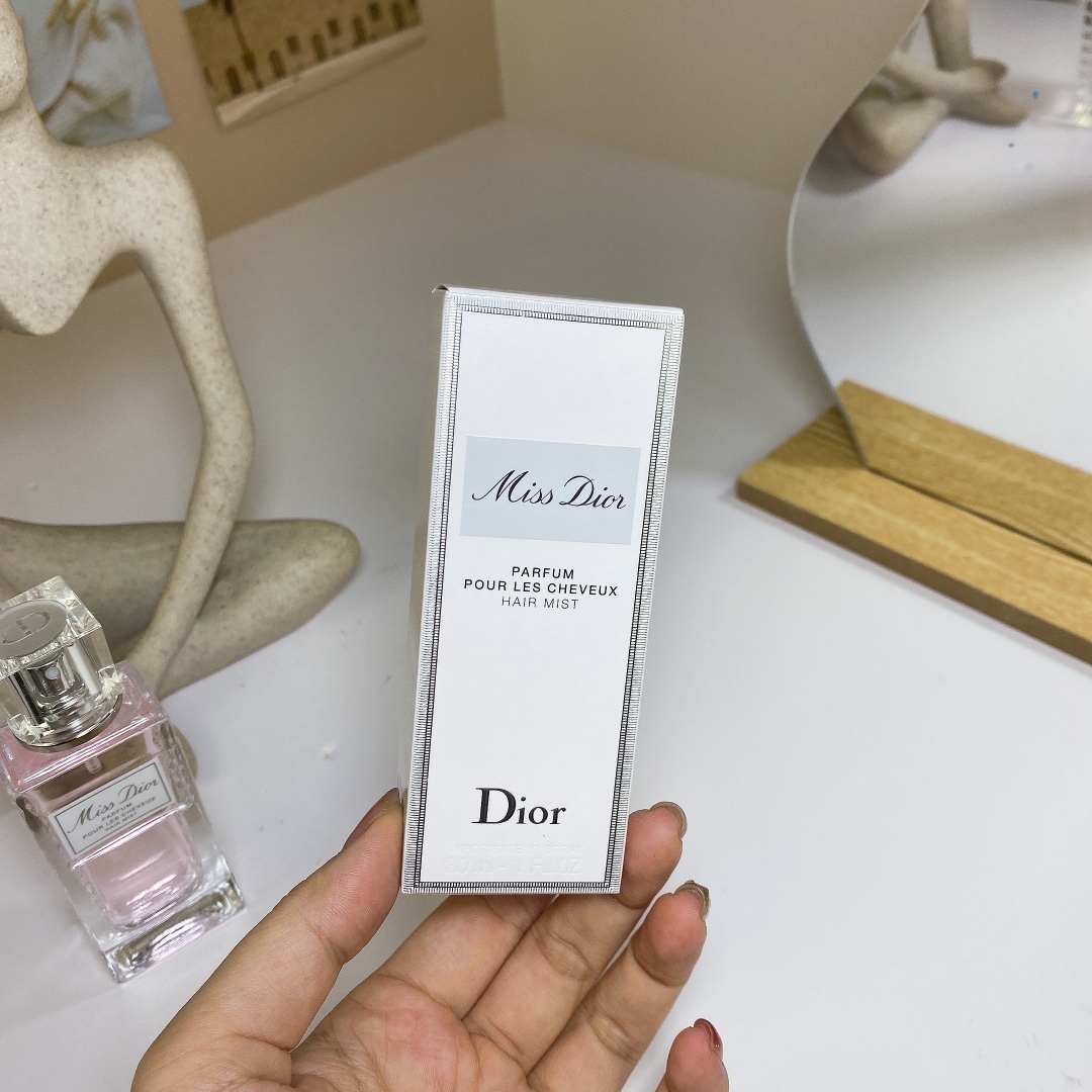 Miss Dior Hair Mist - 30ml - Rose & Patchouli Scent 6 i1707998078 7783 1