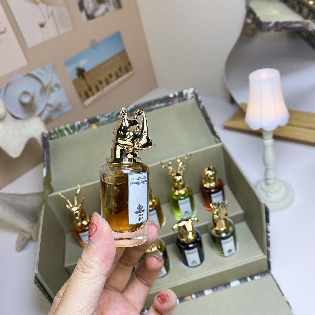 Penhaligon's Miniature Portraits Collection - 10 x 7.5ml Fragrance Set 4 i1708243330 7783 4