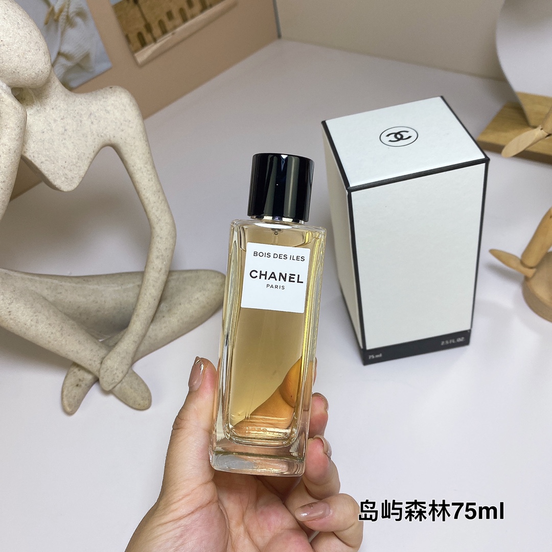 Chanel Bois des Iles Eau de Toilette - Classic Woody Oriental Fragrance 4 i1711104674 651 5
