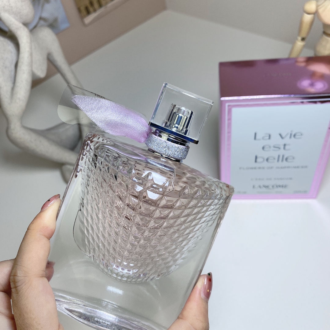 Lancome La Vie Est Belle Flowers of Happiness Eau de Parfum, 75ml 3 i1712838029 2207 2