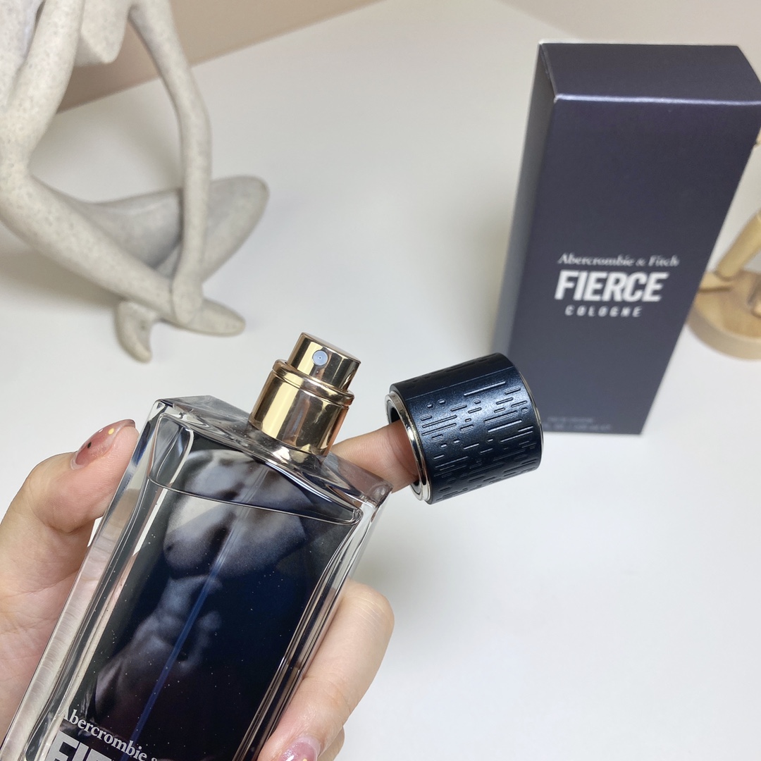 MiniCost Perfume 4