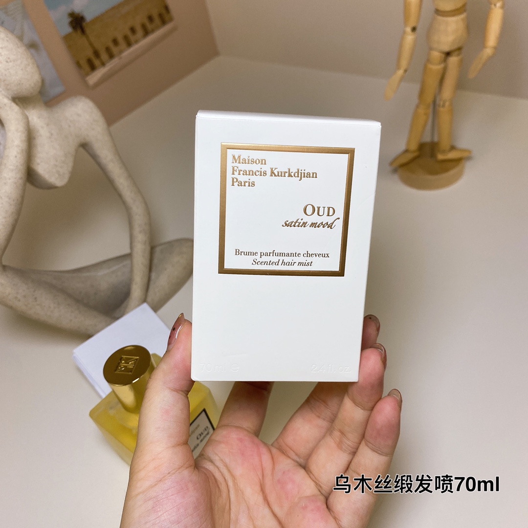 Maison Francis Kurkdjian Oud Satin Mood Hair Mist - 70ml 7 i1713337989 6340 7