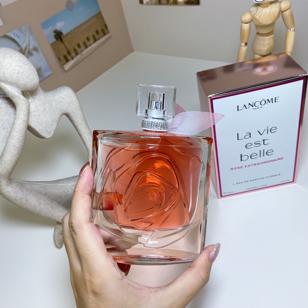 Lancome La Vie Est Belle Rose Extraordinaire Eau de Parfum - Floral Scent 4 i1715354978 5210 0