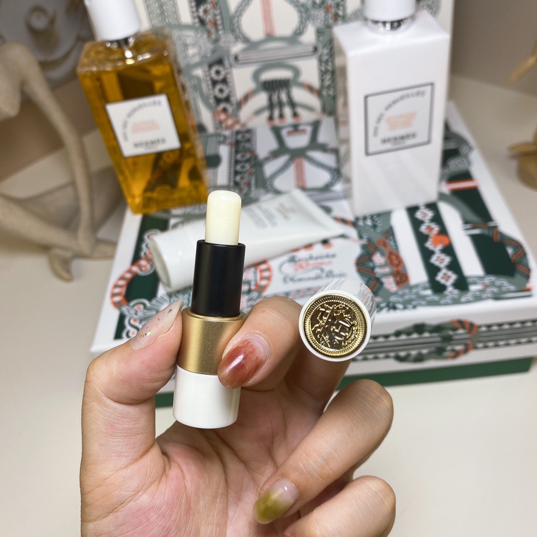 爱马仕全身橘彩香氛四件套,配袋子 7