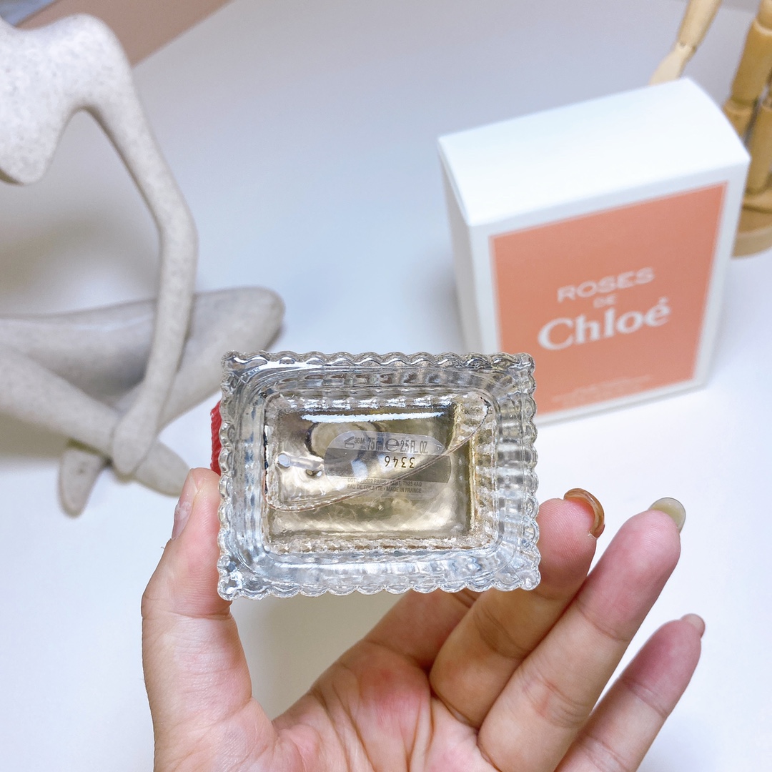 Chloe Roses de Chloé Eau de Toilette - 75ml Floral Fragrance 4 i1716279584 7545 0
