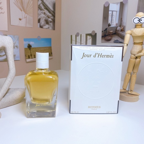 Hermès Jour d'Hermès Eau de Parfum - 85ml Floral Fragrance for Women 1 Hermès Jour d'Hermès Eau de Parfum - 85ml Floral Fragrance for Women