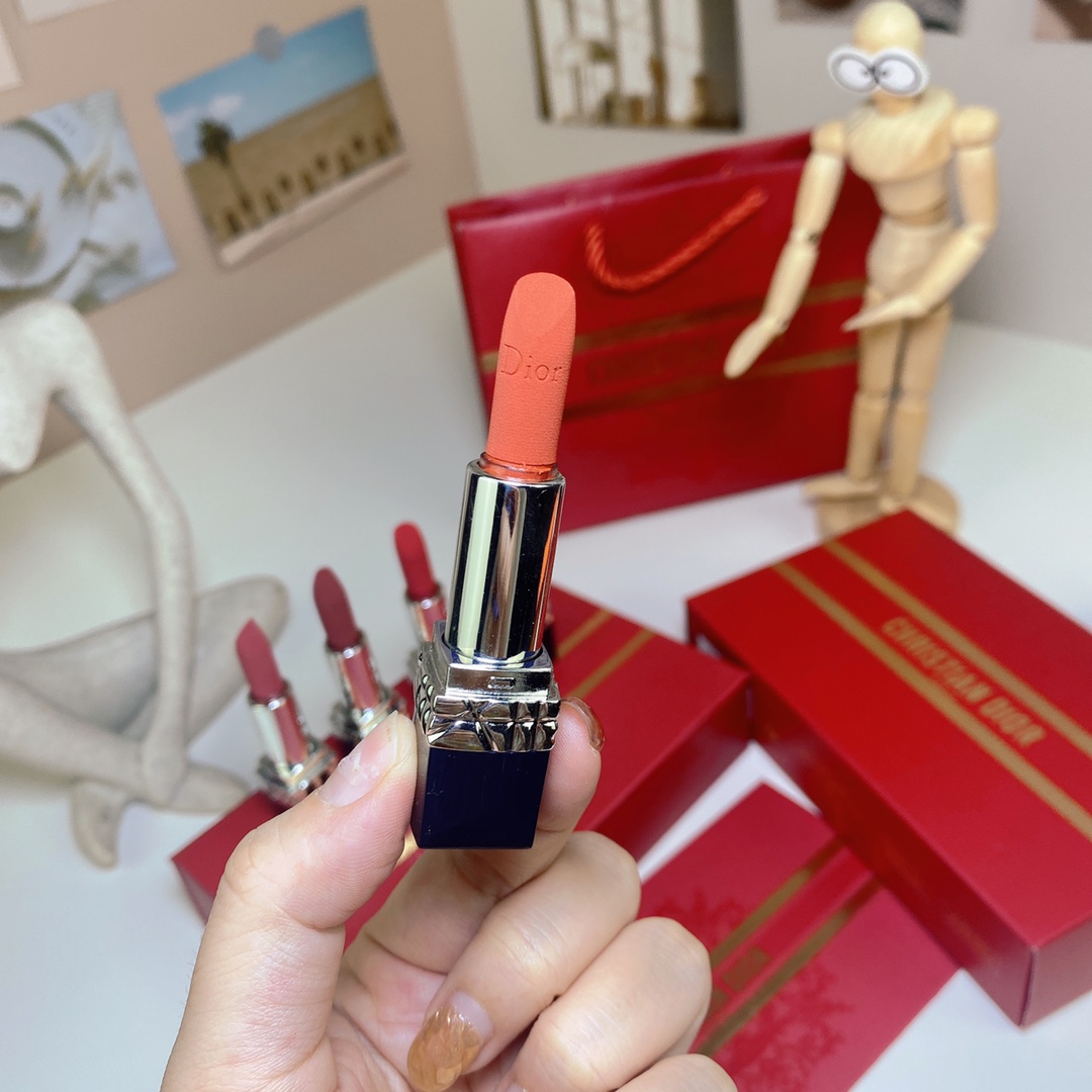 Dior Lunar New Year Lipstick Mini Set - 5 Velvet Shades, Limited Edition 10 i1716449088 5190 9