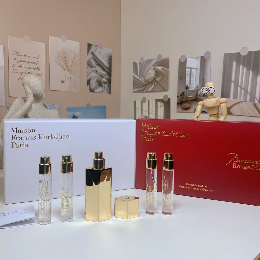Maison Francis Kurkdjian Baccarat Rouge 540 Perfume Travel Set, 5 x 11ml 7 i1716740857 2044 5