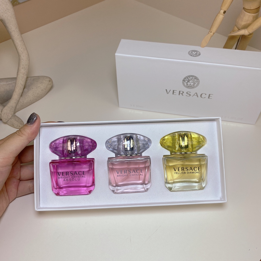 Versace Crystal Miniature Perfume Set - Pink, Rose, Yellow - 3 x 30ml 2 i1716969517 2662 5