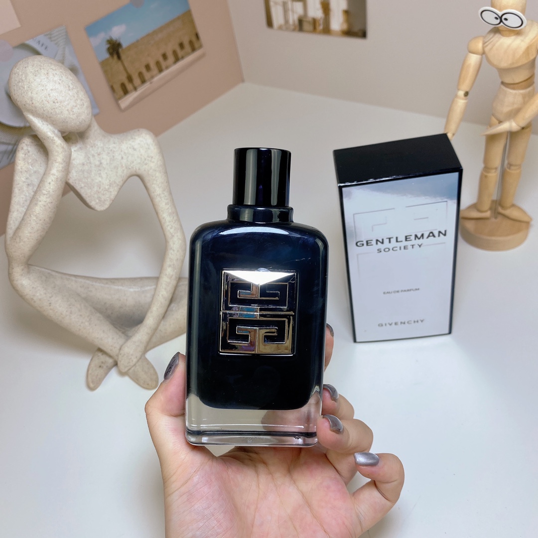 Givenchy Gentleman Society Eau de Parfum - 100ml - Aromatic Woody Scent 3 i1717161219 9381 6