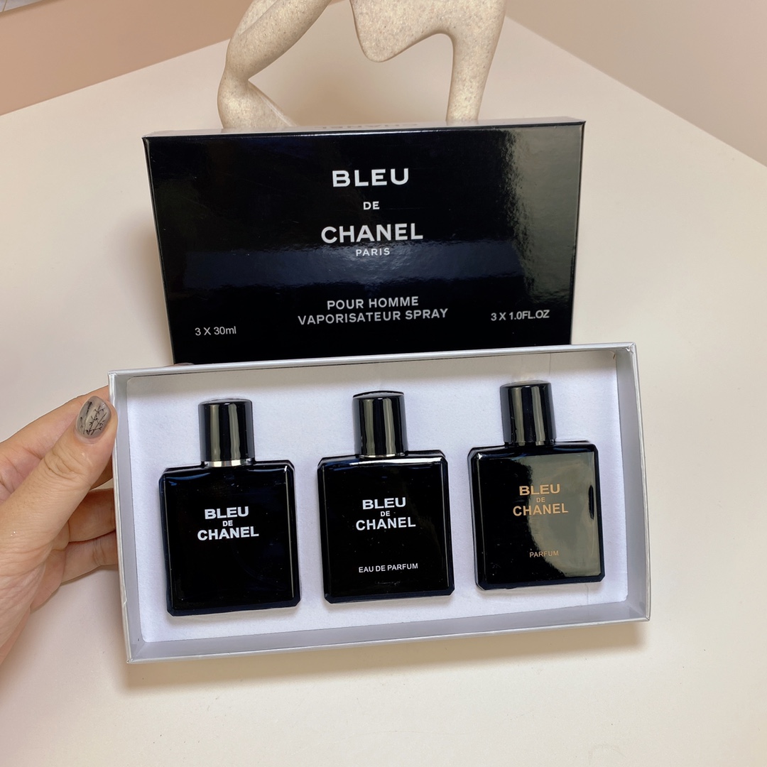 Chanel Bleu De Chanel 3-Piece Travel Set (3 x 30ml) 2 i1717470728 5169 5