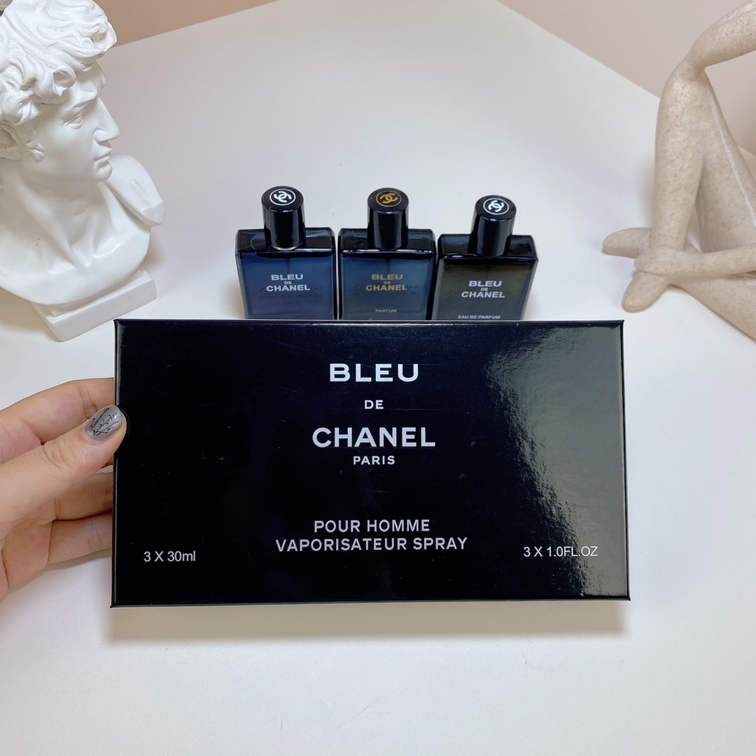 Chanel Bleu De Chanel 3-Piece Travel Set (3 x 30ml) 7 i1717470728 967 2