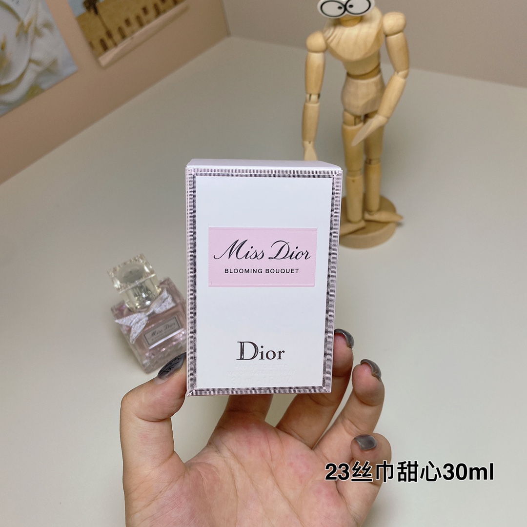 Miss Dior Blooming Bouquet Eau de Toilette - 30ml Floral Fragrance 5 i1718379085 2740 0