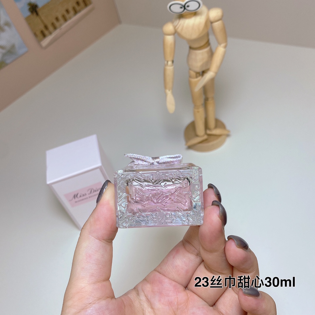 Miss Dior Blooming Bouquet Eau de Toilette - 30ml Floral Fragrance 3 i1718379085 5137 5