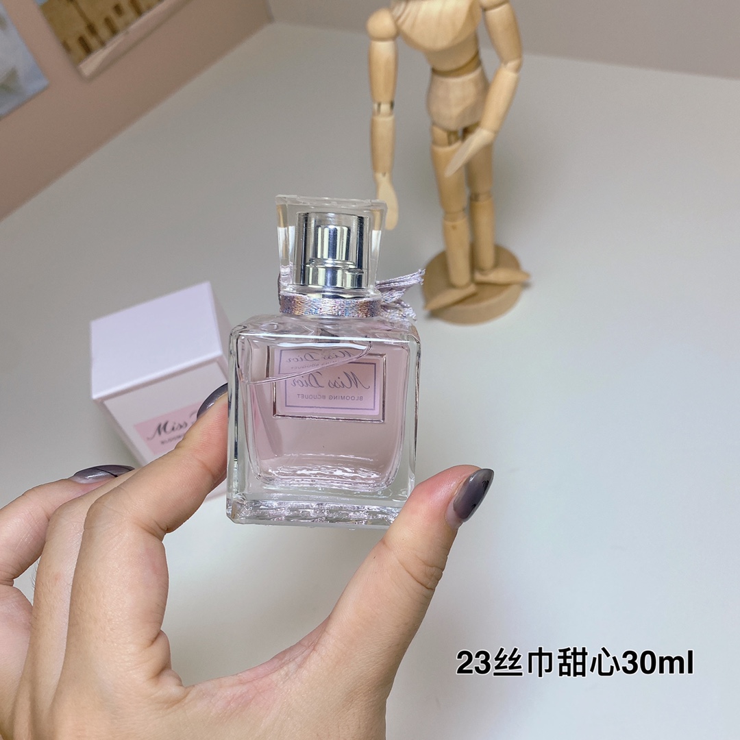 Miss Dior Blooming Bouquet Eau de Toilette - 30ml Floral Fragrance 4 i1718379085 8100 6