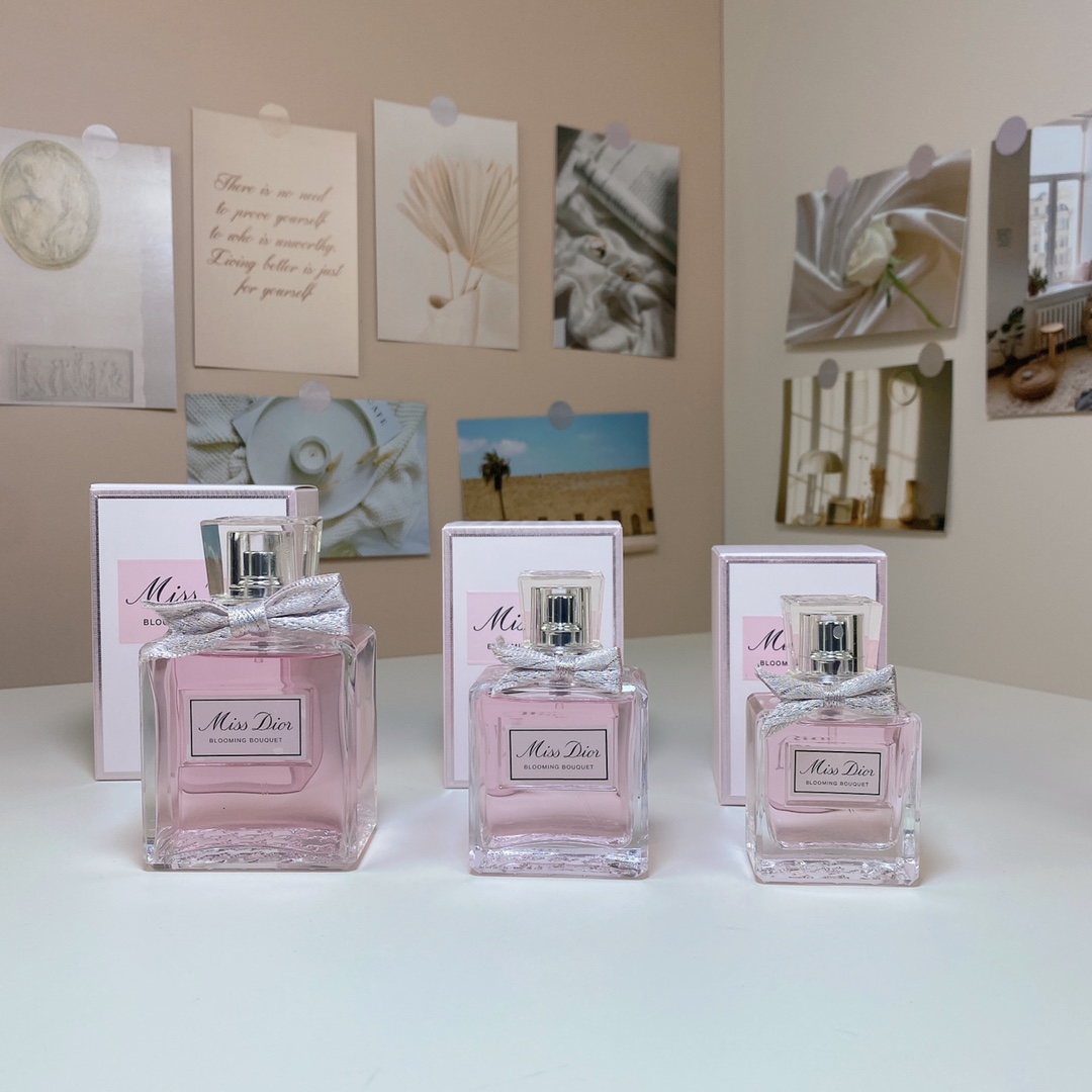 Miss Dior Blooming Bouquet Eau de Toilette - Floral Fragrance for Women 3 i1718379101 9563 0