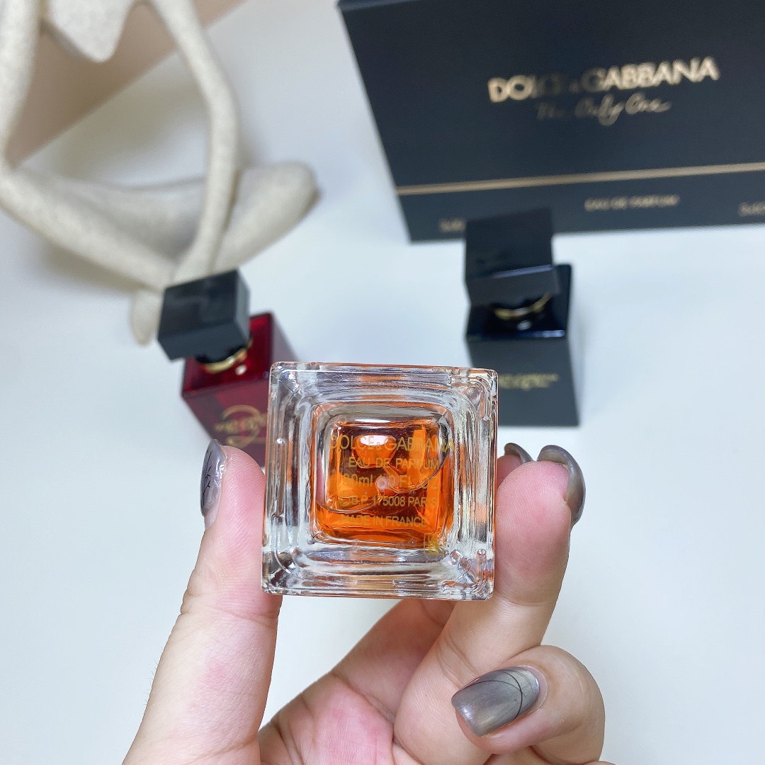 Dolce & Gabbana The Only One Perfume Set - 3 x 30ml 7 i1718593086 2475 4