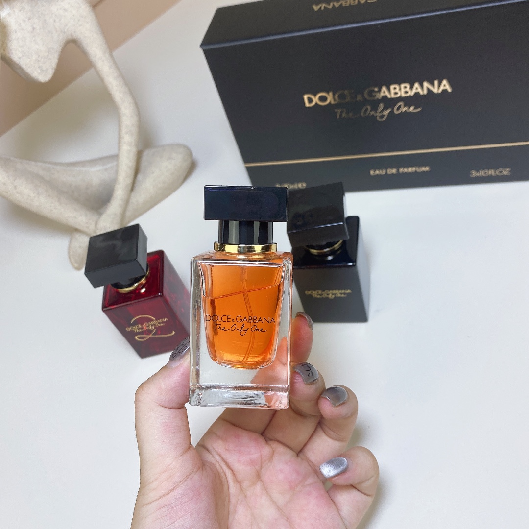 Dolce & Gabbana The Only One Perfume Set - 3 x 30ml 6 i1718593086 4367 9