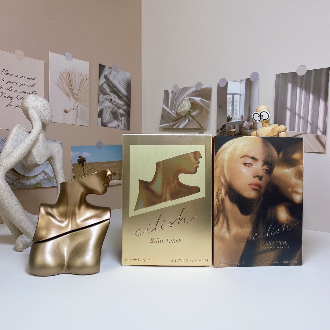 70💰黄色碧梨碧梨同名100ml
Billie Eilish Eilish,2021
品牌：碧梨
属性：女香
香调：美食东方调
前调：糖红浆果橘子
中调：香草可可果辛香料玫瑰
后调：零陵香豆琥珀麝香木质香