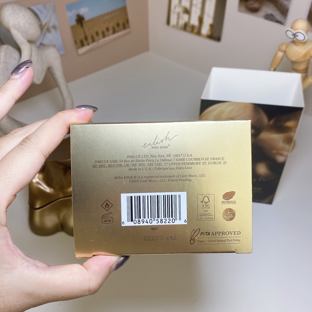 70💰黄色碧梨碧梨同名100ml
Billie Eilish Eilish,2021
品牌：碧梨
属性：女香
香调：美食东方调
前调：糖红浆果橘子
中调：香草可可果辛香料玫瑰
后调：零陵香豆琥珀麝香木质香