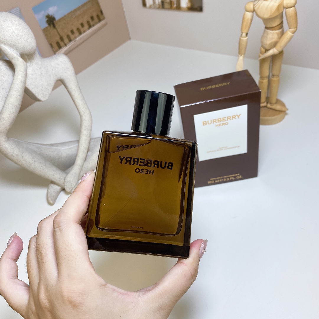 Burberry Hero Parfum 100ml - Woody Oriental Fragrance for Men 5 i1719585207 2744 0