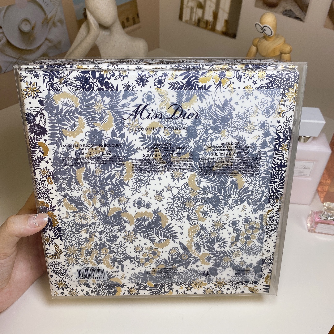 Dior Miss Dior Blooming Bouquet Set - Shower Gel, Body Lotion & Miniature 10 i1720148114 5714 0