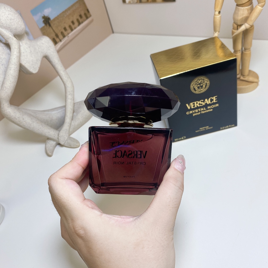 Versace Haute Couture Artisanal Perfumery Haute Fragrance Scent Perfume 4