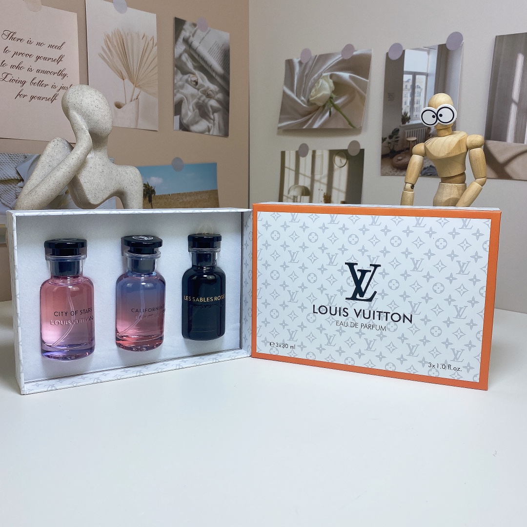 60. Set de tres muestras de perfume LV ×30ml 🔜 Set de muestras LV con atomizador, incluye: Sueño de California, Alma d…