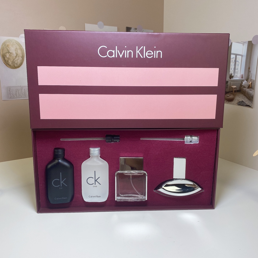 Calvin Klein Miniature Perfume Set (4 x 30ml) - CK One, CK Be, Euphoria, Eternity 1 i1721751962 5327 9