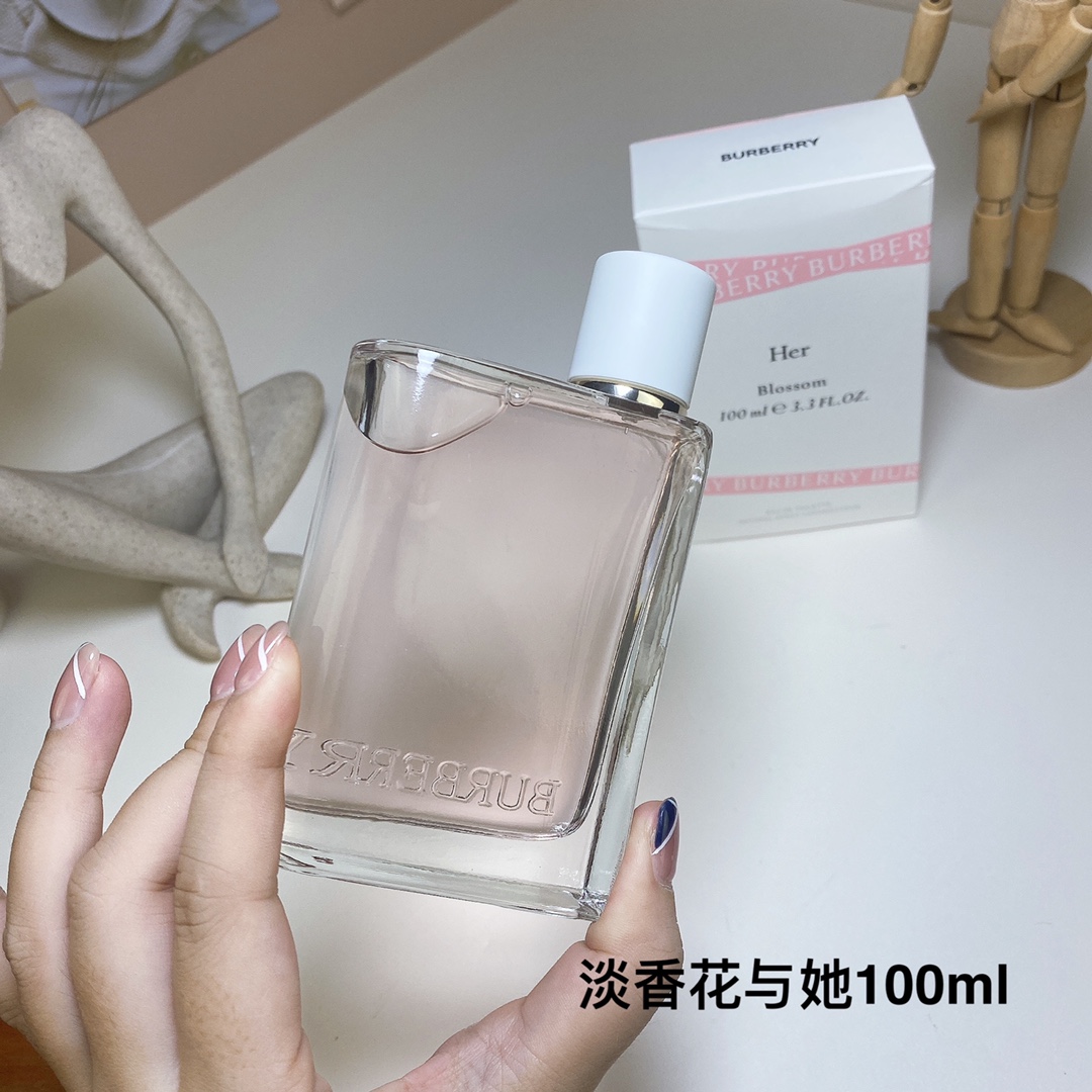 Burberry Her Blossom EDT - Floral Fragrance with Plum Blossom and Peony,100ml 4 i1721908869 8159 0