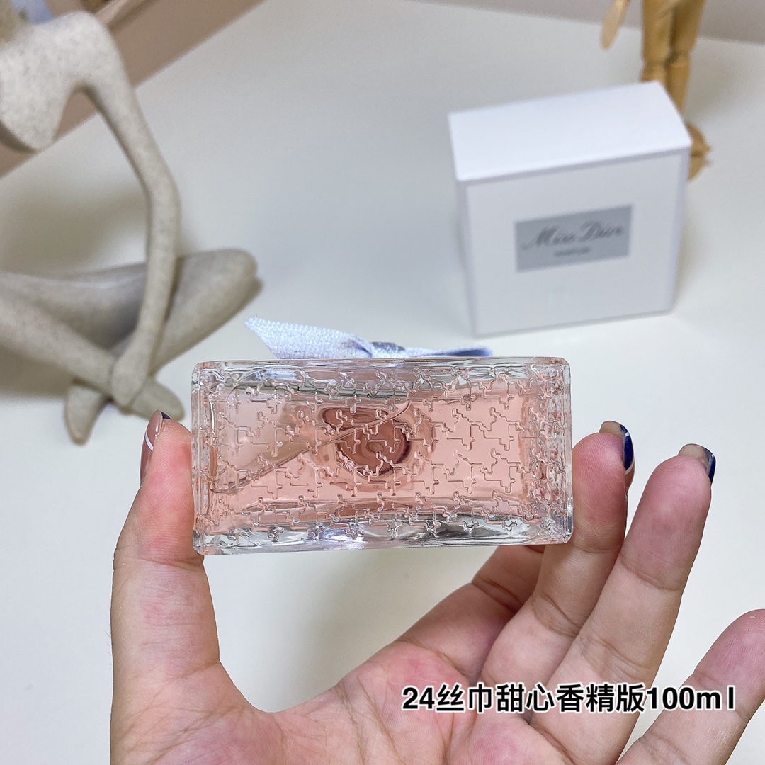 专/65💰
708920迪奥甜心女士香精版80ml！