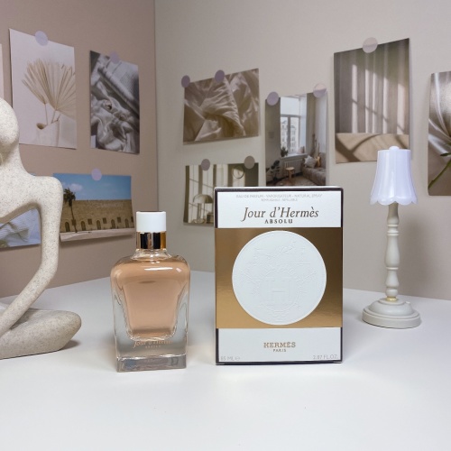Hermes Jour d'Hermes Absolu Eau de Parfum - 85ml Floral Fragrance for Women 1 Hermes Jour d'Hermes Absolu Eau de Parfum - 85ml Floral Fragrance for Women