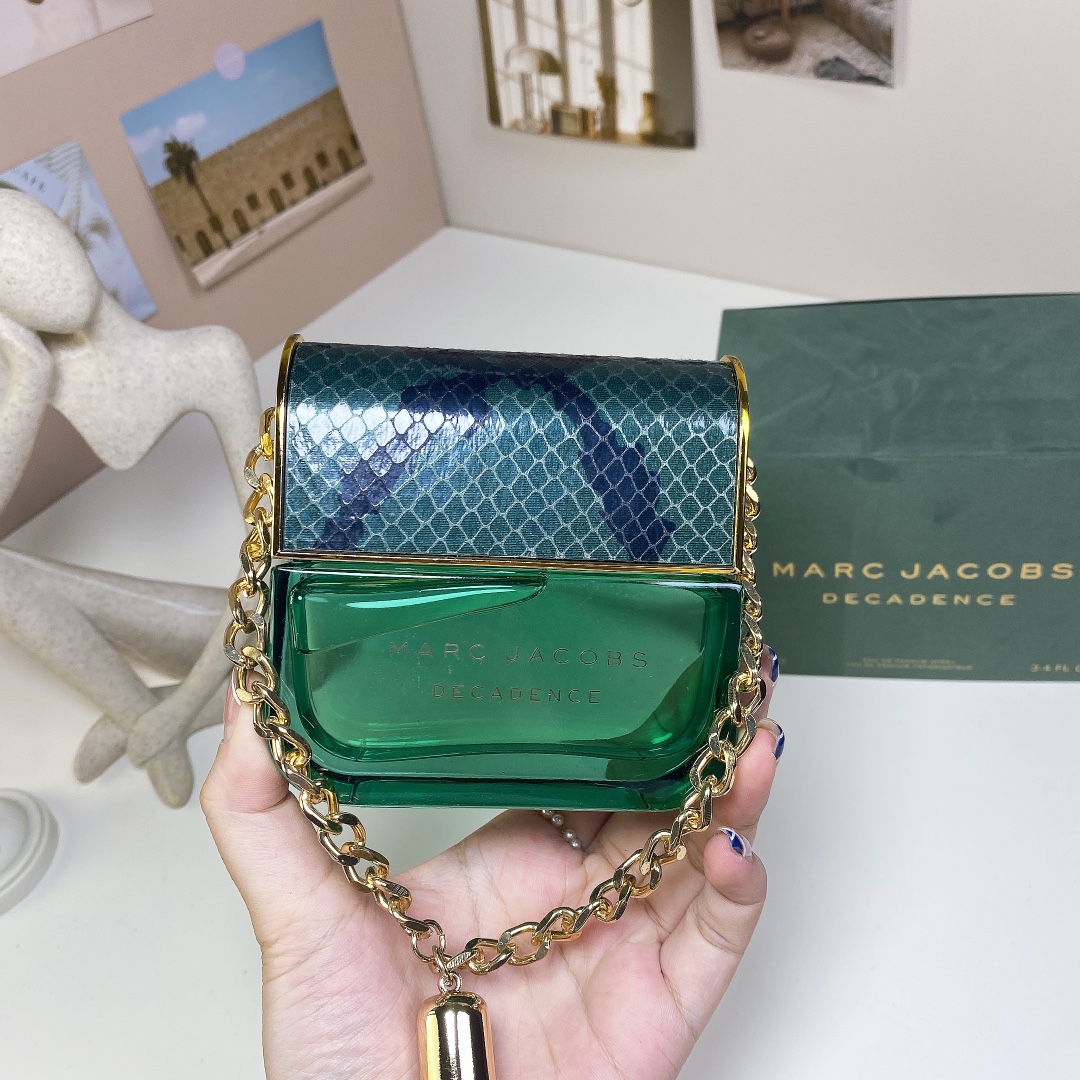 Marc Jacobs Decadence Eau de Parfum - 3.4 oz / 100 ml, Green Allure 2 i1723953967 1066 6