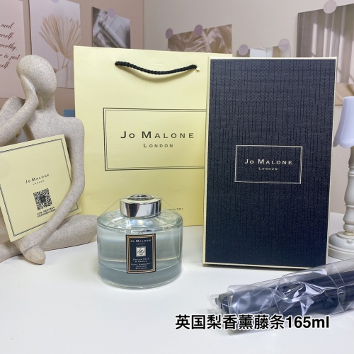 Jo Malone London Home Diffuser - English Pear & Freesia Scent - 165ml 1 Jo Malone London Home Diffuser - English Pear & Freesia Scent - 165ml