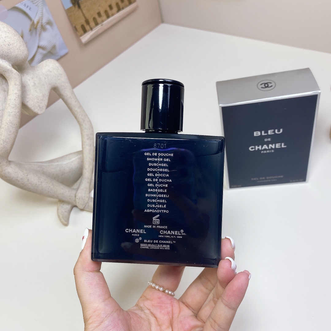 Chanel Bleu de Chanel Shower Gel - 200ml - Luxurious Fragrance 4 i1724492542 6942 2