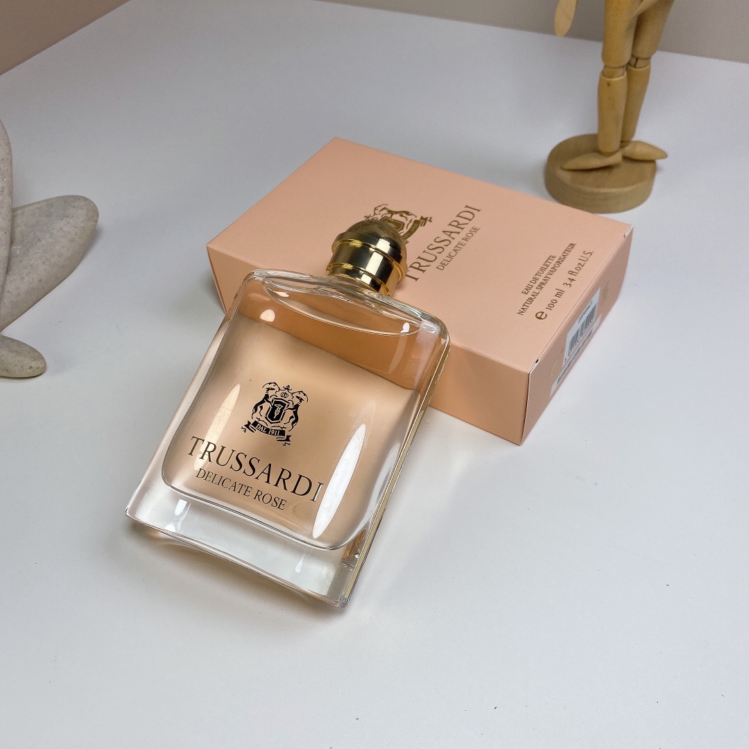 Trussardi Delicate Rose Eau de Toilette - 100ml Fruity Floral Fragrance 9 i1725620849 266 0