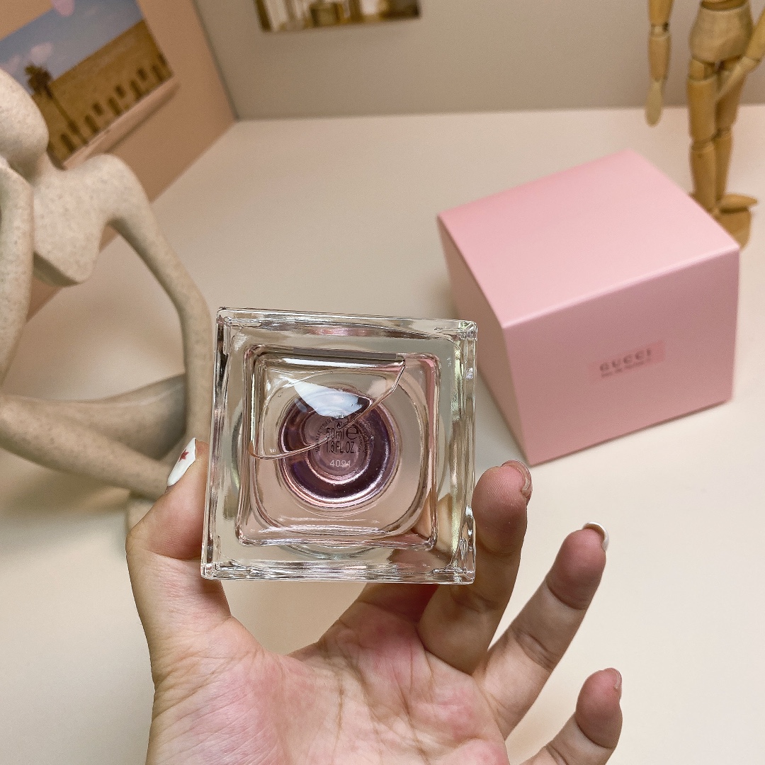Gucci Eau de Parfum II 50ml - Classic Women's Fragrance, Floral & Fruity 4 i1726116574 1021 4