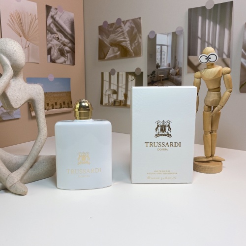 Trussardi Donna Eau de Parfum - 100ml Floral Oriental Fragrance for Women 1 Trussardi Donna Eau de Parfum - 100ml Floral Oriental Fragrance for Women