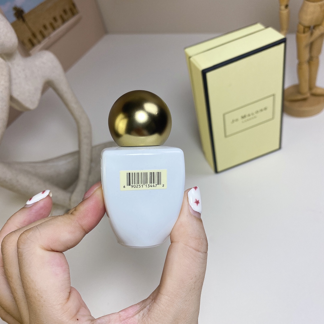 Louis Vuitton Haute Couture Artisanal Perfumery Haute Fragrance Scent 4