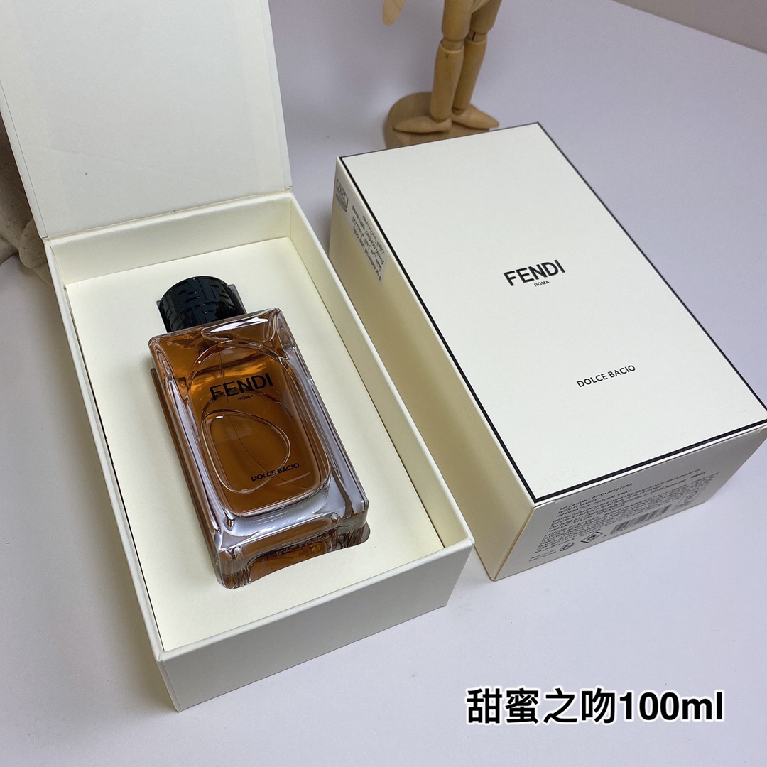 Fendi Dolce Bacio 100ml - A Sweet Kiss of Luxury, High-End Perfume 3 i1727706122 4349 2