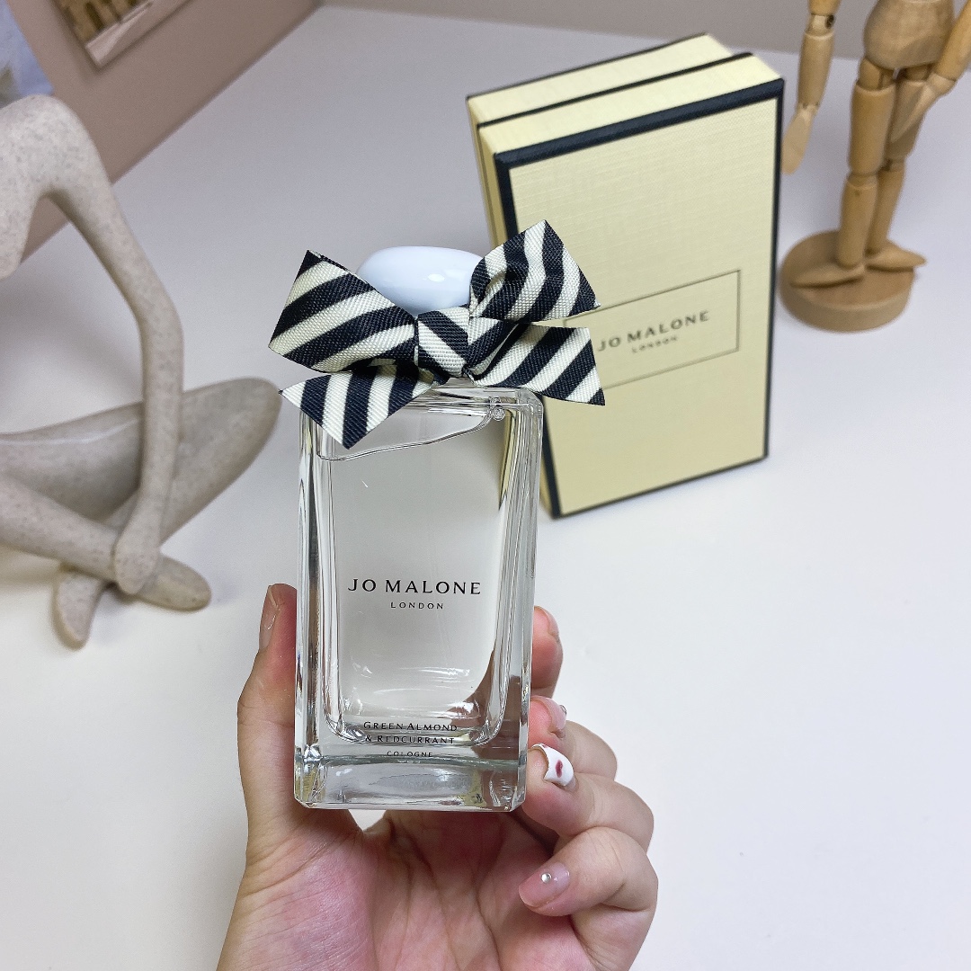 Jo Malone Green Almond & Redcurrant Limited Edition Cologne - 100ml 4 i1727770663 7939 0
