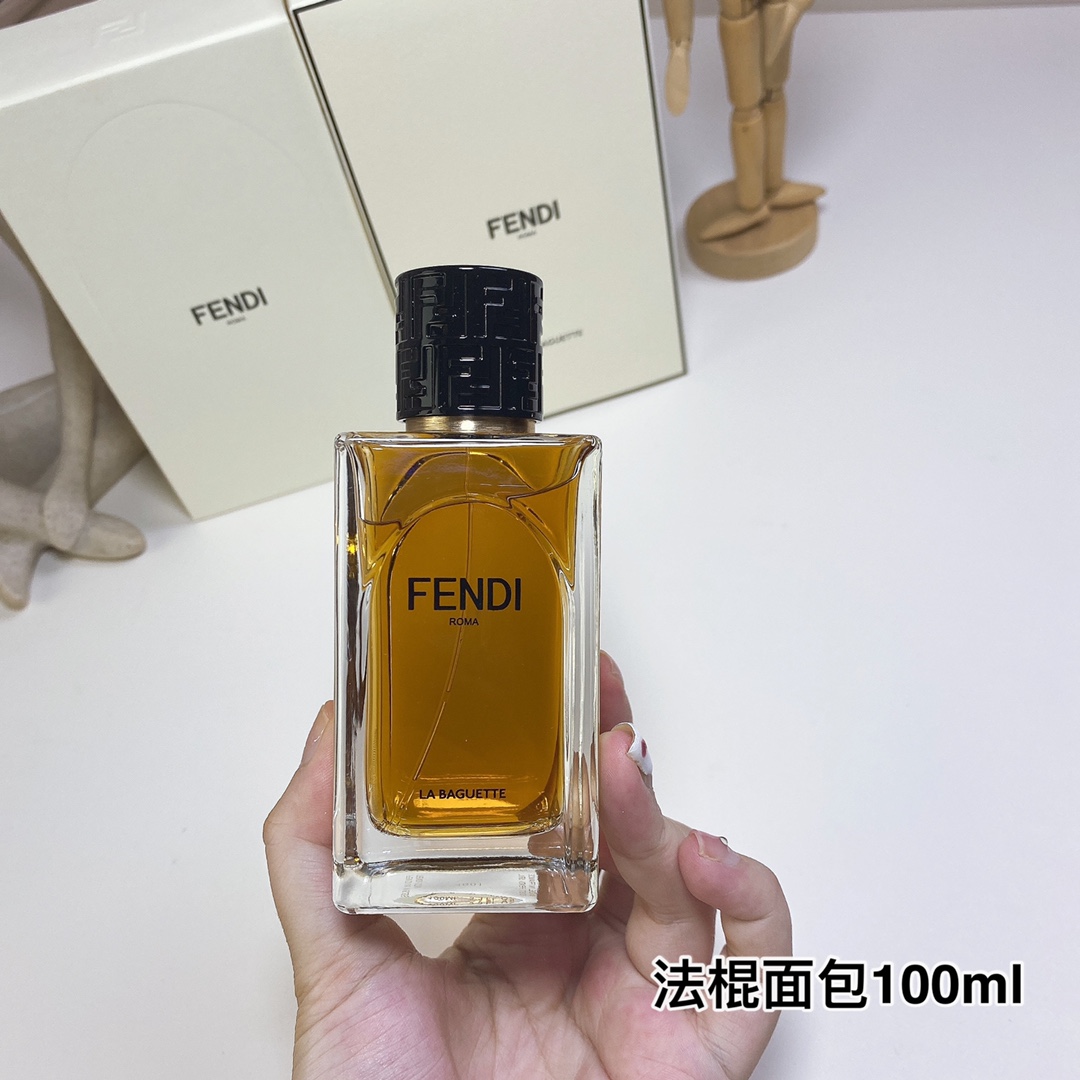 Fendi La Baguette 100ml Eau de Toilette - A Timeless Fragrance for Women 3 i1728104796 1129 6
