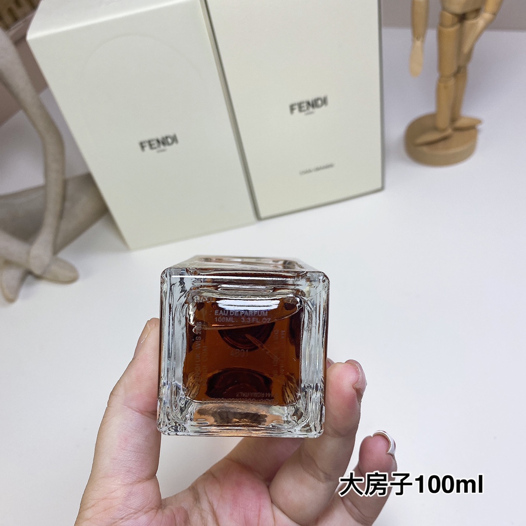 Fendi Casa Grande 100ml Eau de Parfum - A Fragrance Masterpiece 4 i1728202151 1175 4