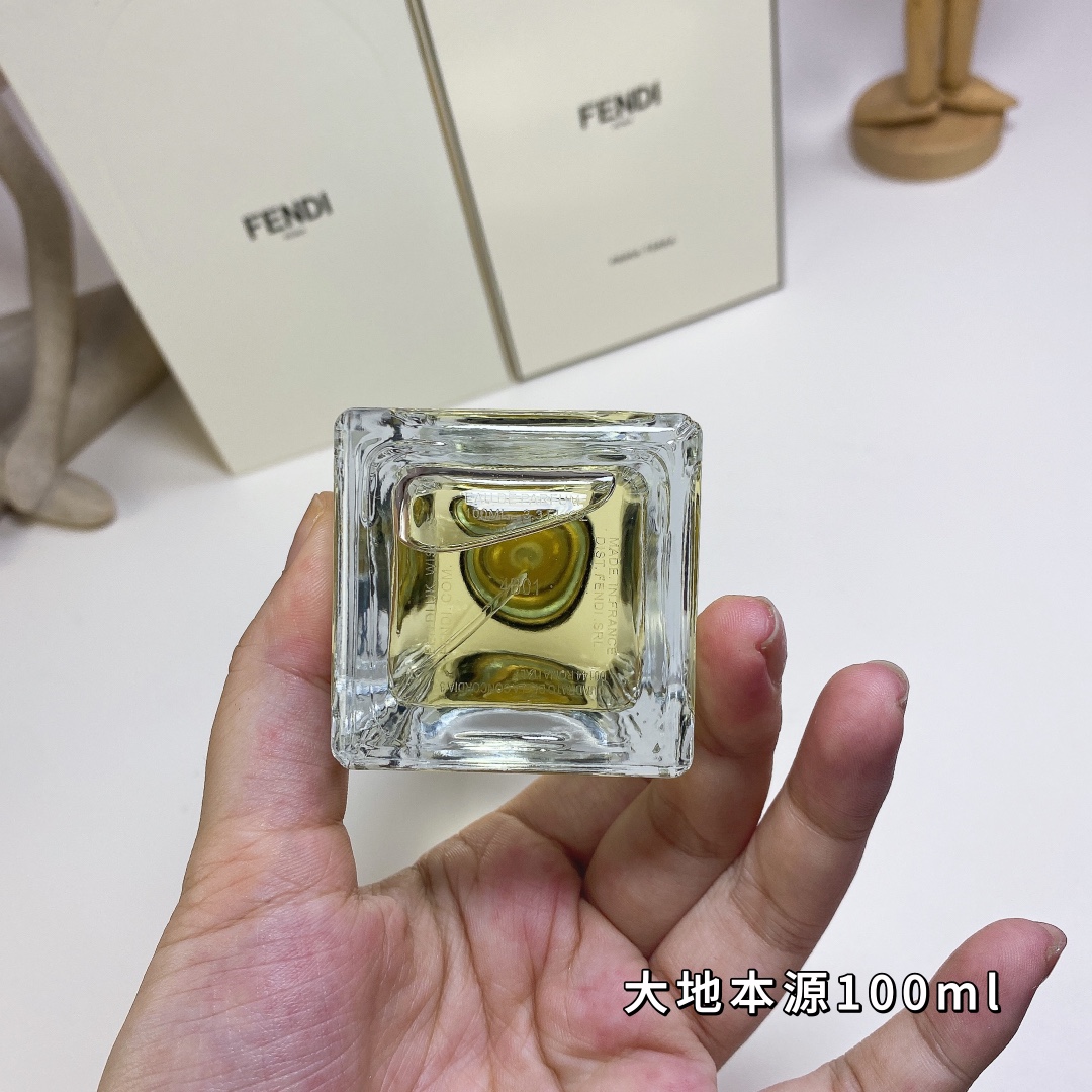Fendi Prima Terra 100ml Eau de Parfum - A Century of High-Fashion Fragrance 3 i1728880503 694 0
