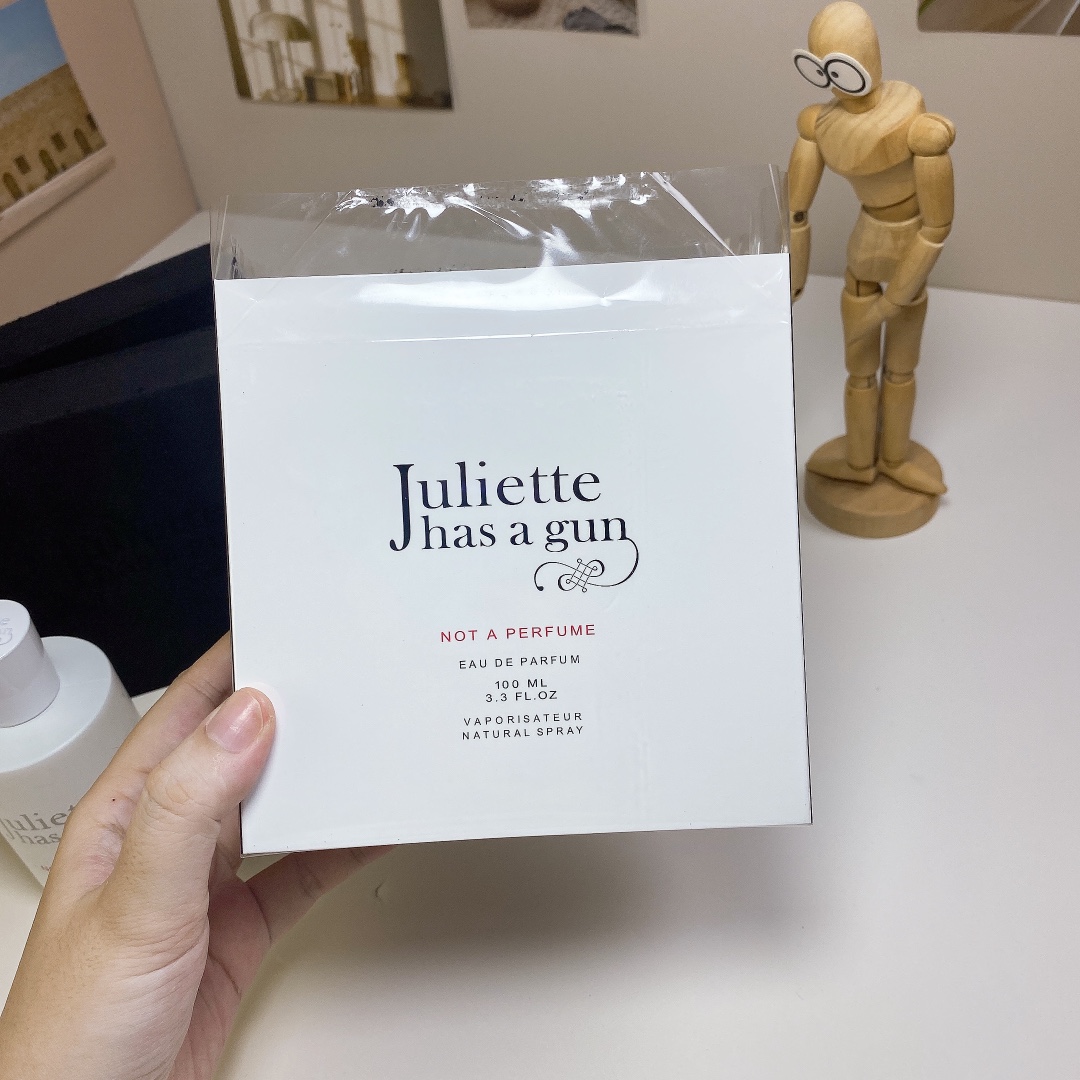 Juliette Has a Gun Not A Perfume Eau de Parfum - 100ml Woody Floral Scent 5 i1729079200 2110 0