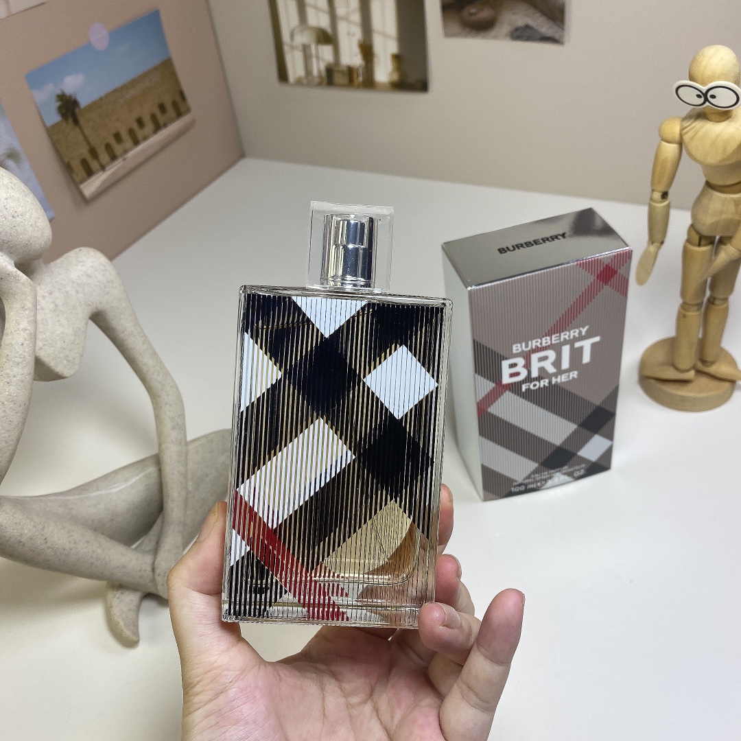 Burberry Brit Eau de Parfum for Women - 100ml Fruity Floral Fragrance 2 i1729932165 9056 4