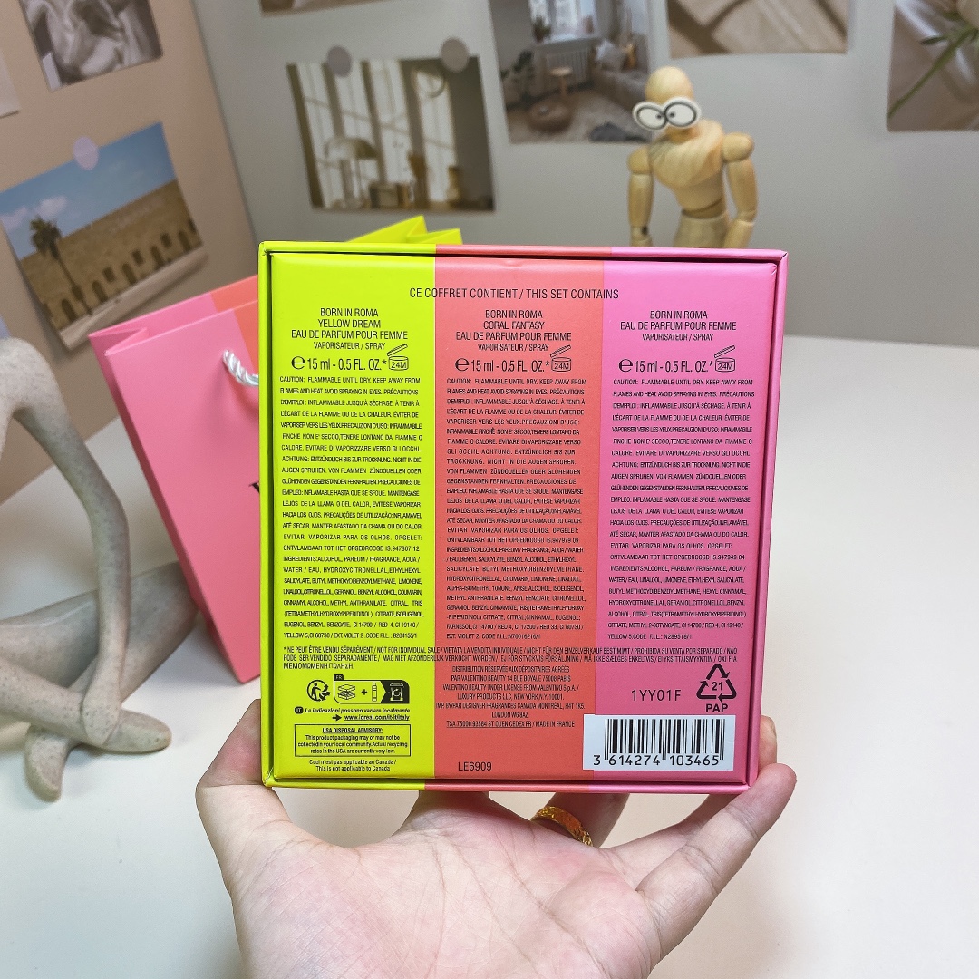 Valentino Travel Fragrance Set: Born In Roma Donna, Coral Fantasy, Yellow Dream 12 i1733479904 5708 9