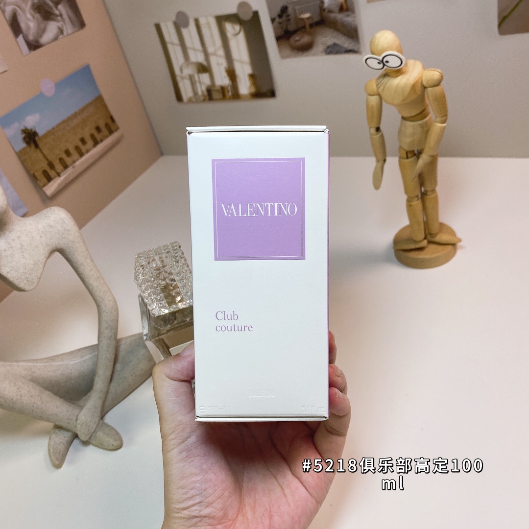 Valentino Club Couture Unisex Eau de Parfum - 100ml Dream Analysis Series 5 i1733497449 8239 2
